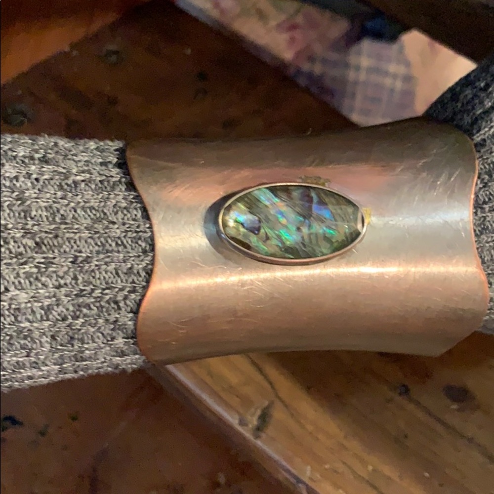 Beautiful abalone gemstone cuff